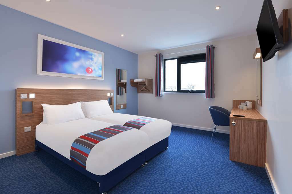 Travelodge Northampton Upton Way 部屋 写真