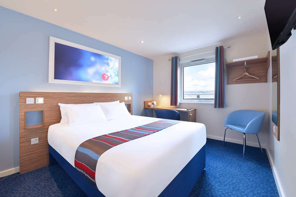 Travelodge Northampton Upton Way 部屋 写真